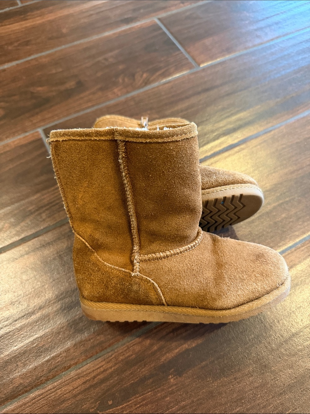 Classic Kids Suede Winter Boots - Brown